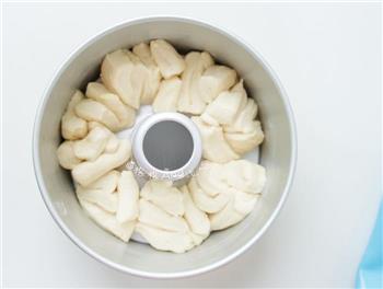 日式香浓炼乳面包的做法图解8