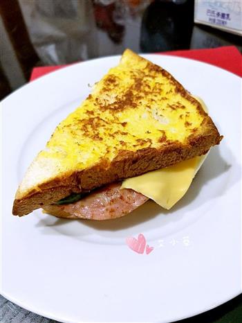 无油版-芝士鸡蛋火腿三明治的做法步骤6