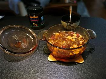 红枣银耳桂圆蜂蜜红糖姜汤的做法图解3