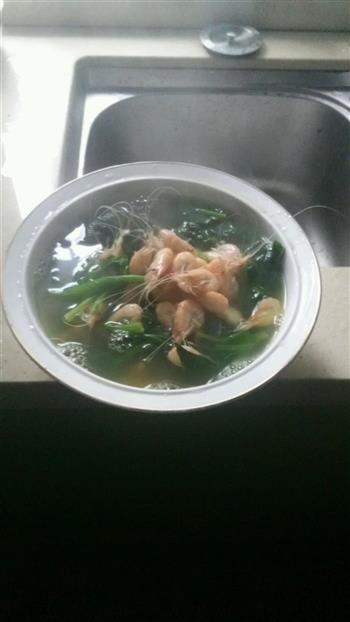 鲜虾菠菜汤的做法步骤3