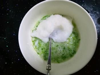 银鳕鱼小白菜疙瘩汤八个月辅食的做法步骤5