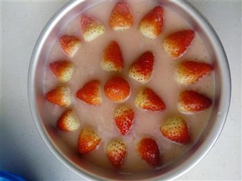 颜值颇高的草莓慕斯蛋糕的做法步骤26