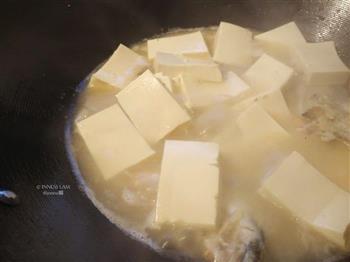 三文鱼头豆腐汤的做法步骤7