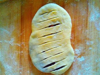 豆沙花式面包的做法步骤7