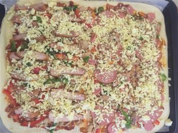 奥尔良鸡肉&火腿双拼披萨的做法图解7