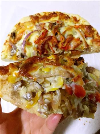 腊肠肥牛口蘑彩椒至尊披萨的做法图解12