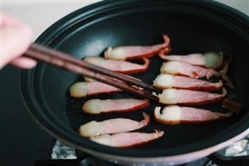 腊肉芦笋塔吉锅料理的做法步骤4