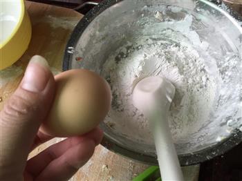 糯米鸡蛋饼的做法步骤2