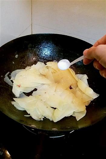 淡淡的乡愁-烟熏腊肉炒土豆片的做法步骤8