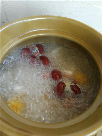 椰子鸡汤的做法步骤3