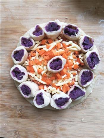 紫薯花边披萨的做法步骤1
