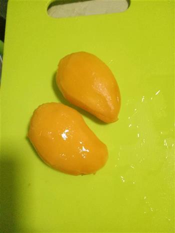 芒果奶油蛋糕盒子的做法步骤2