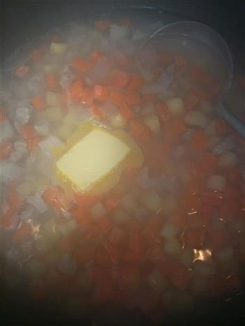 咖喱牛肉炖土豆的做法图解4