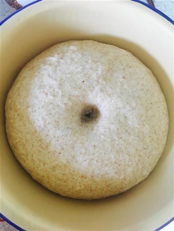 葡萄干椰蓉小面包的做法图解6