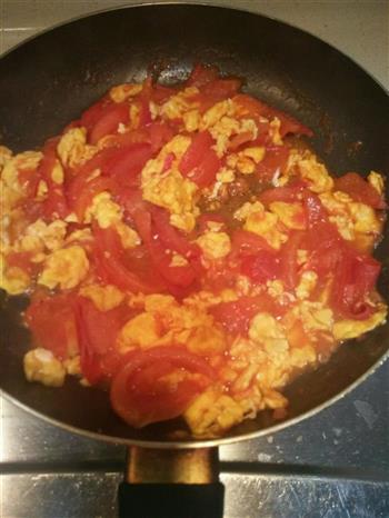 超级美味简单西红柿炒鸡蛋的做法步骤10