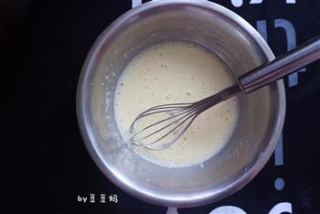 抹茶红豆蛋糕卷的做法图解2