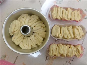 日式炼乳面包的做法步骤10