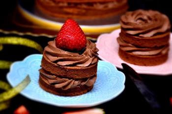 香浓巧克力草莓蛋糕的做法图解22