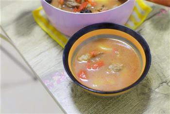 一锅简单的番茄牛腩汤的做法步骤20