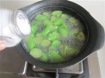 蛤蜊丝瓜汤的做法步骤8