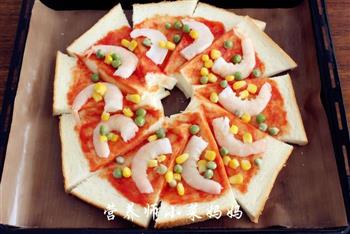 土司披萨超简单   宝宝健康食谱的做法步骤10