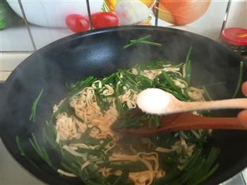 豆皮韭菜炒肉丝的做法步骤10