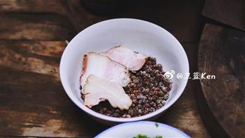 云南豆豉蒸腊肉的做法步骤2
