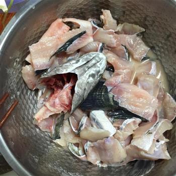 家常酸菜鱼的做法步骤1