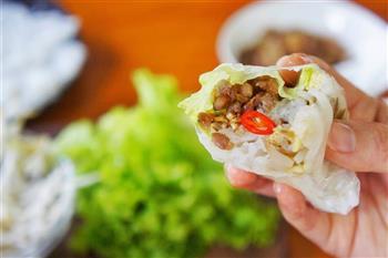 辣炒猪肉越南春卷的做法步骤12