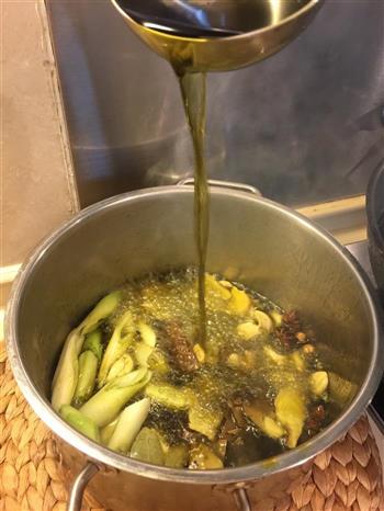 家庭秘制辣椒油的做法步骤5