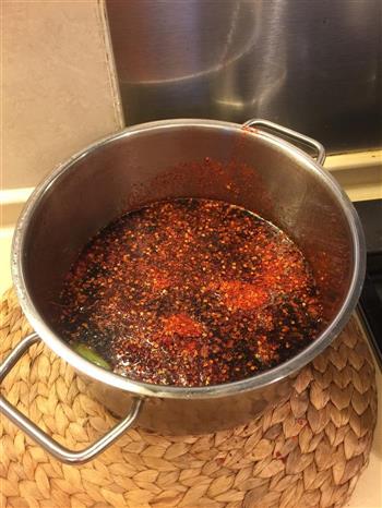 家庭秘制辣椒油的做法图解9