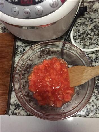 西红柿鸡蛋饼的做法步骤1
