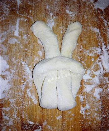 小兔子面包的做法图解8