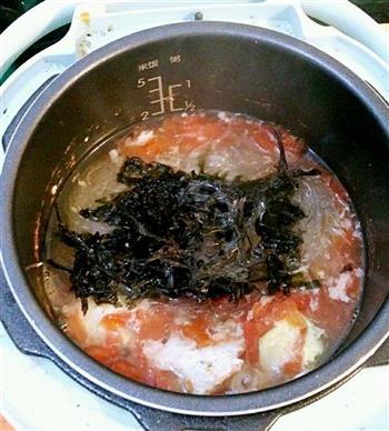 减肥西红柿鸡蛋粉丝汤的做法步骤7