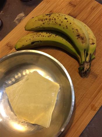美味早餐香蕉派的做法步骤1