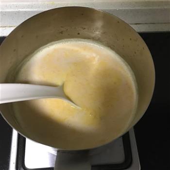 奶油南瓜汤的做法步骤4