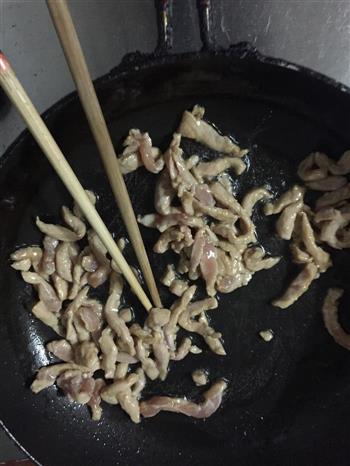 韭菜蘑菇炒肉丝的做法步骤6