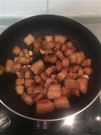 香菇红烧肉的做法步骤1
