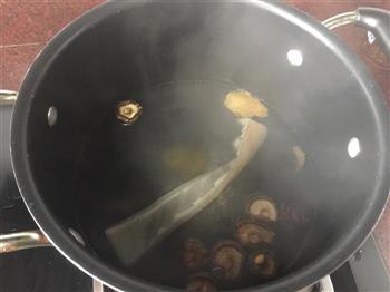 灌汤蒸饺的做法步骤2