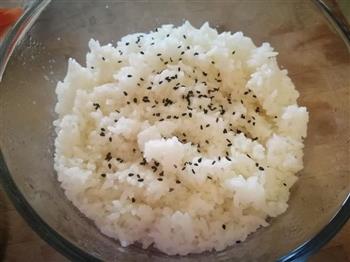 盐煎肉紫菜包饭的做法步骤1