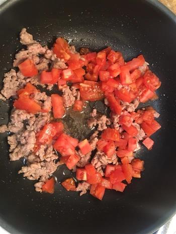 番茄肉酱意面的做法图解1