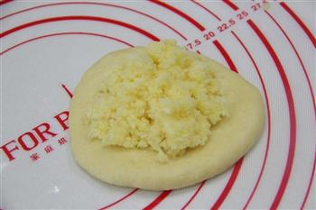 奶香椰蓉面包卷的做法步骤7