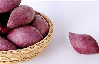 紫薯山药粥的做法步骤1