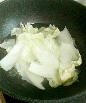 鲜美白菜卷的做法步骤2