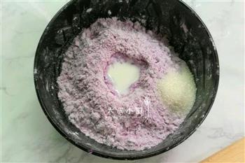 奶香紫薯玉米饼的做法步骤3