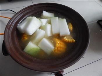 冬瓜玉米排骨汤的做法图解9