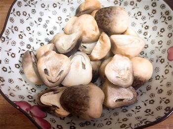 鲜菇炖排骨的做法图解12