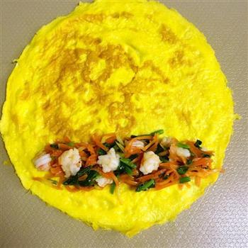 鲜虾蔬菜鸡蛋卷的做法步骤6