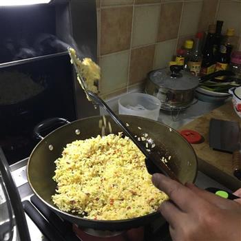 黄金蛋炒饭的做法步骤8