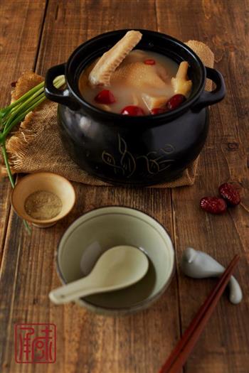 暖胃轻酸萝卜老鸭汤的做法步骤6